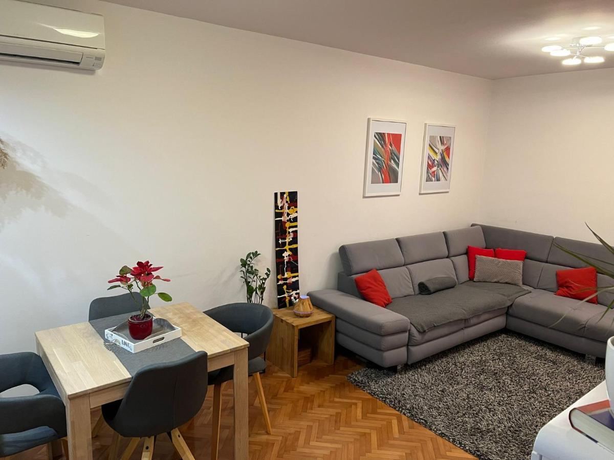 Mm Split Apartment - 5 Min By Car To The Beach & City Center - Free Public Parking Ngoại thất bức ảnh