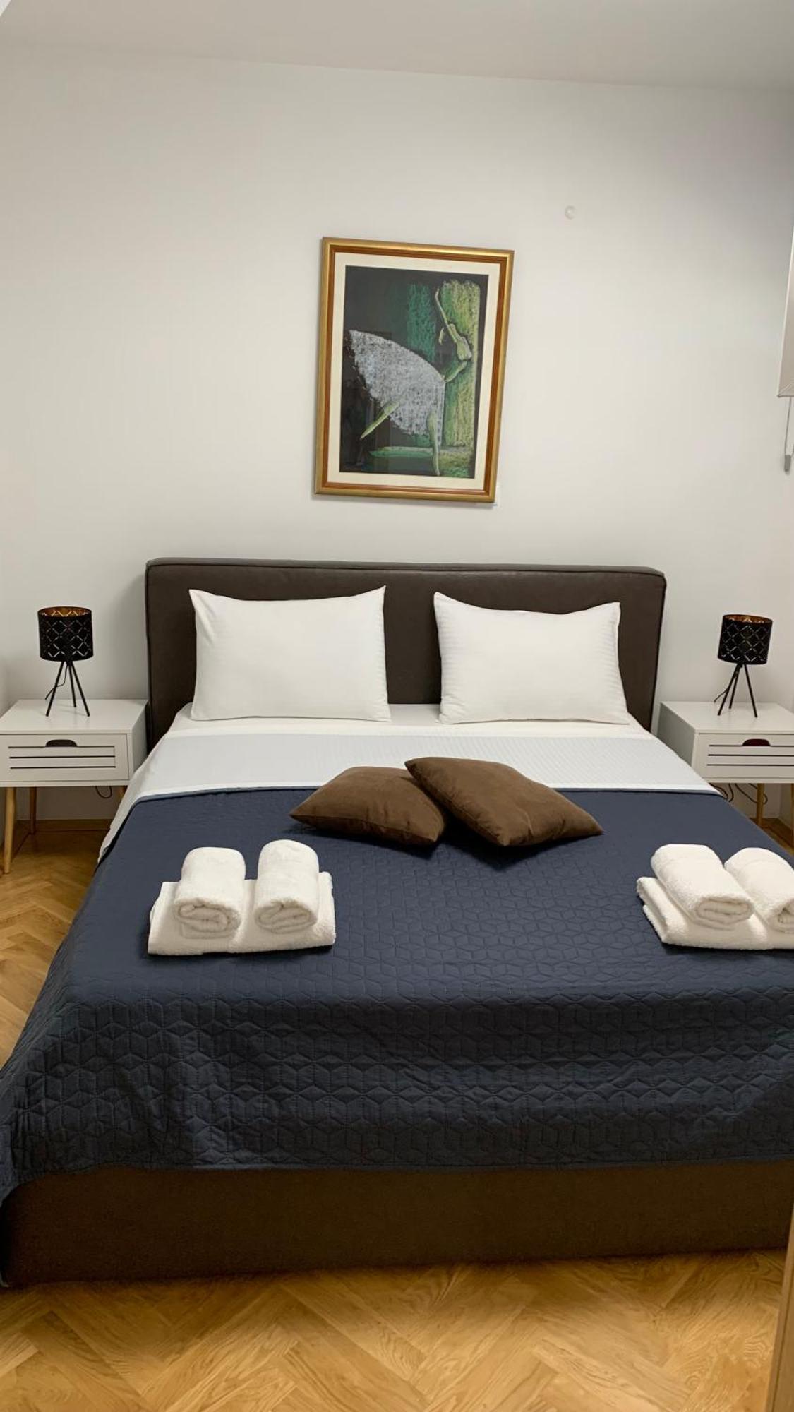Mm Split Apartment - 5 Min By Car To The Beach & City Center - Free Public Parking Ngoại thất bức ảnh