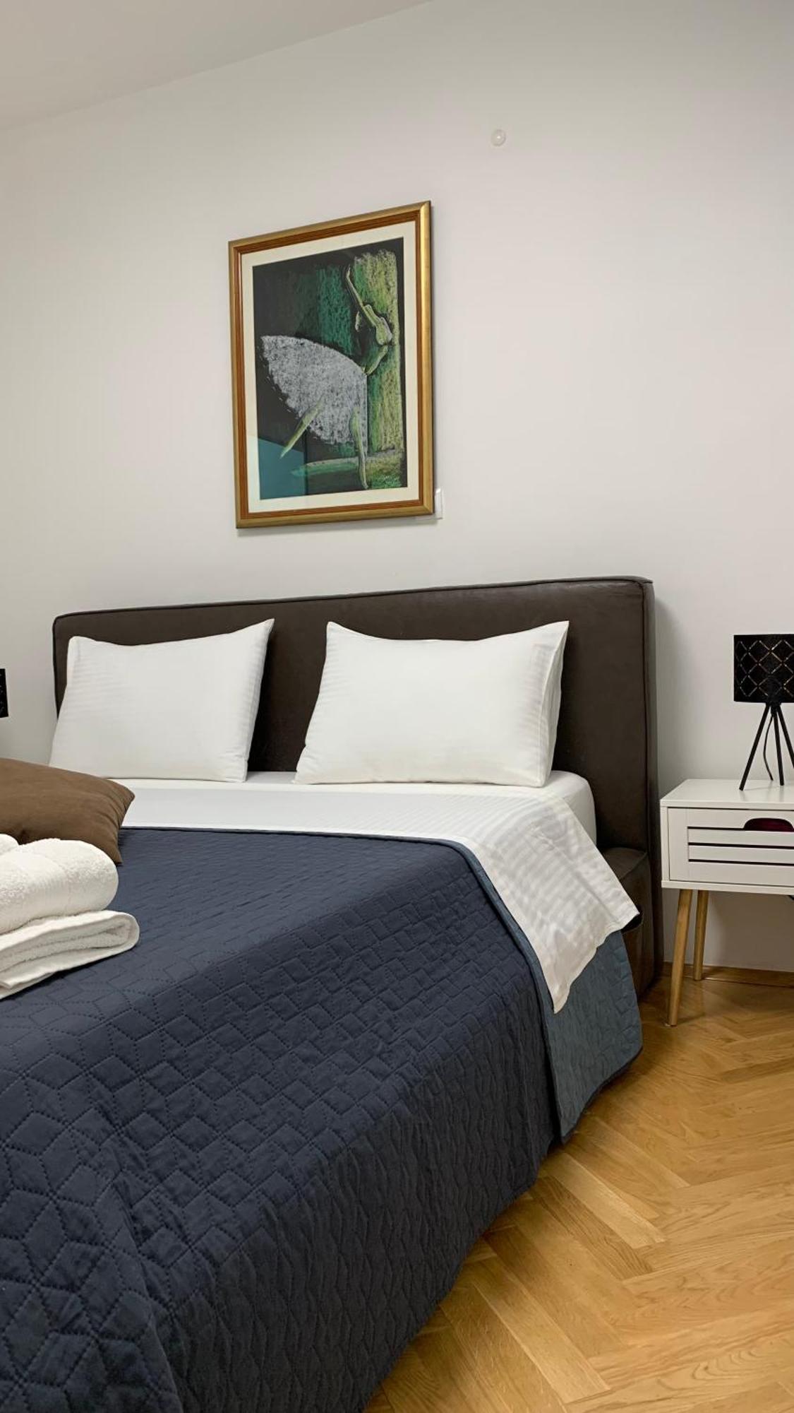 Mm Split Apartment - 5 Min By Car To The Beach & City Center - Free Public Parking Ngoại thất bức ảnh